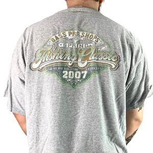 Y2K Vintage Bass Pro Shops Fishing T-shirt